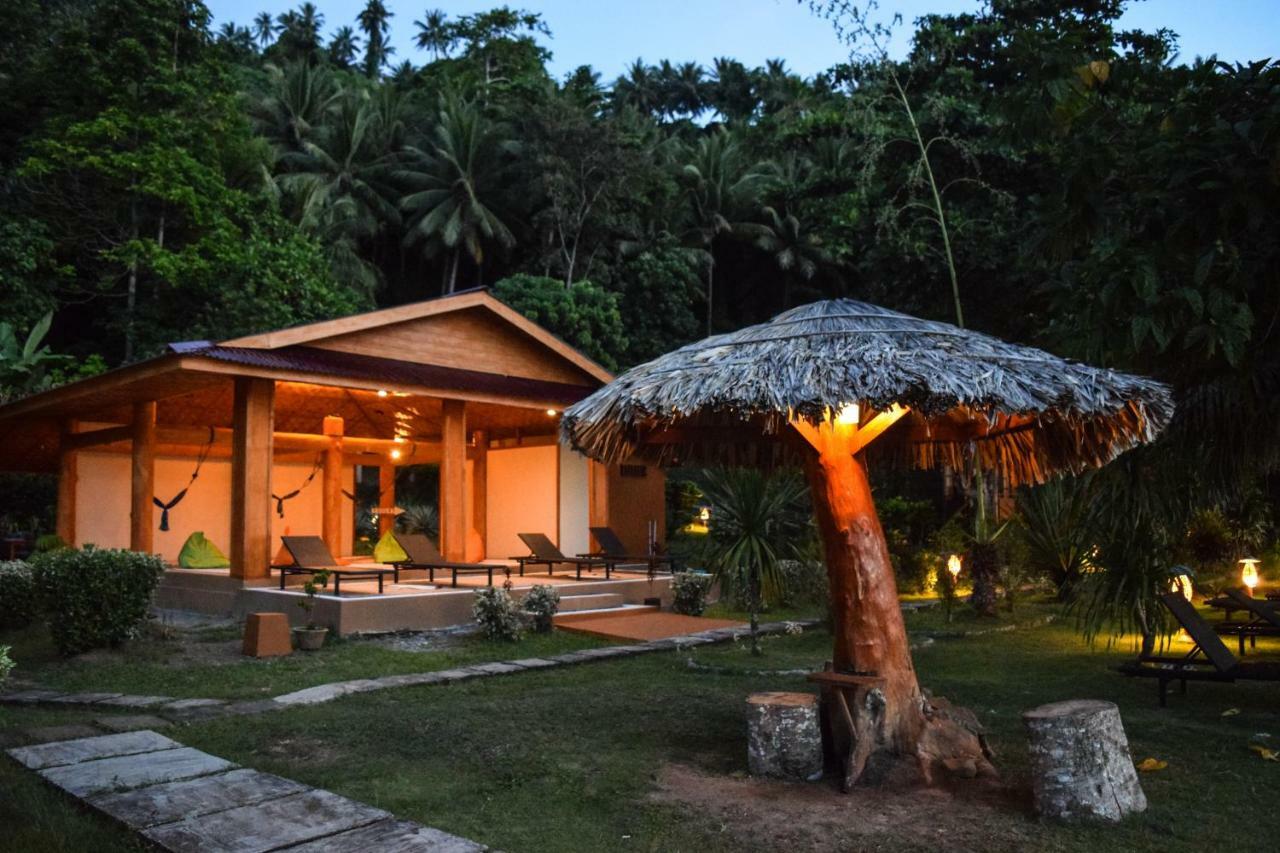 Two Fish Resort Lembeh Bitung 外观 照片