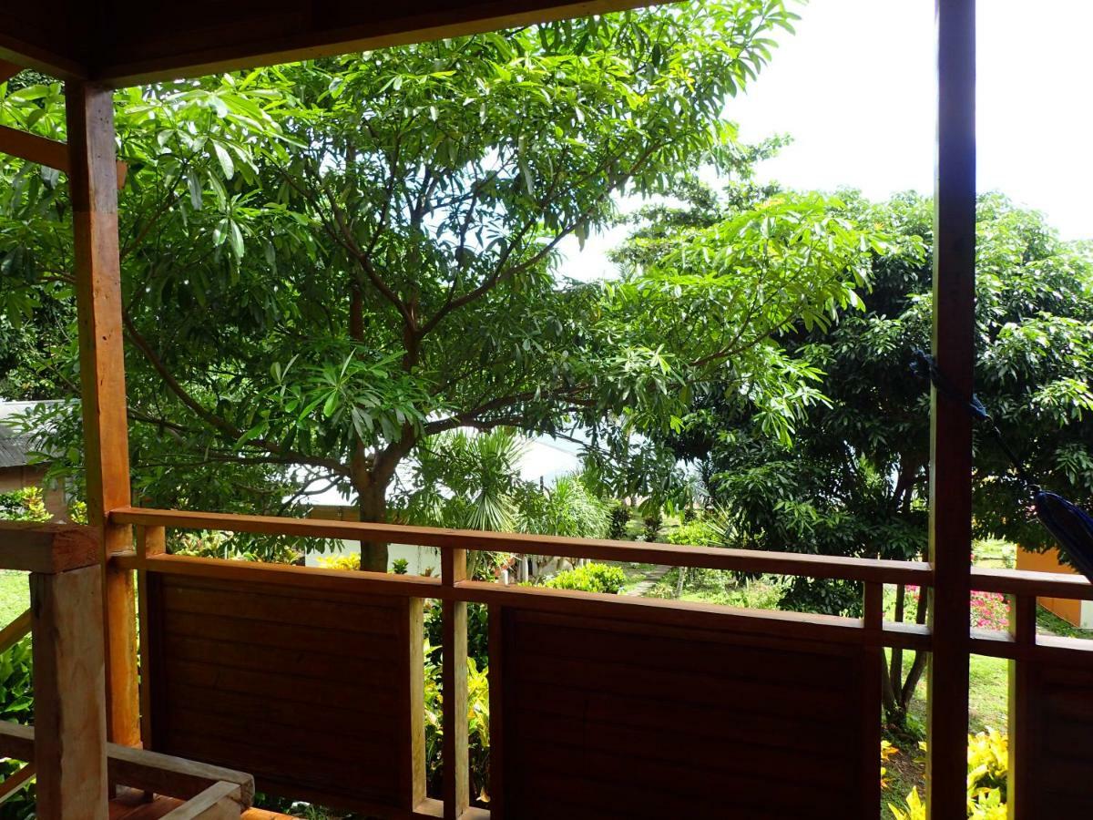Two Fish Resort Lembeh Bitung 外观 照片